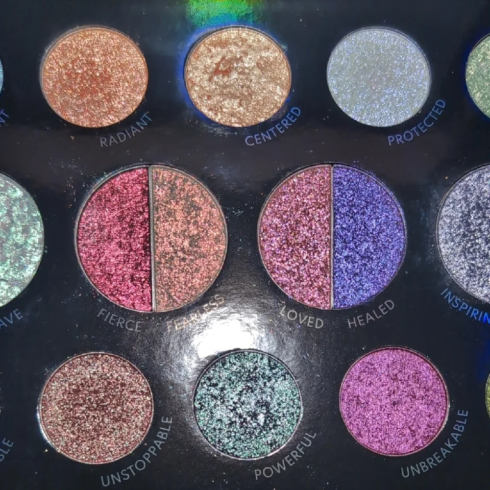 Danessa Myricks Beauty Lightwork Volume VI Am Palette - Picture 4 of 10